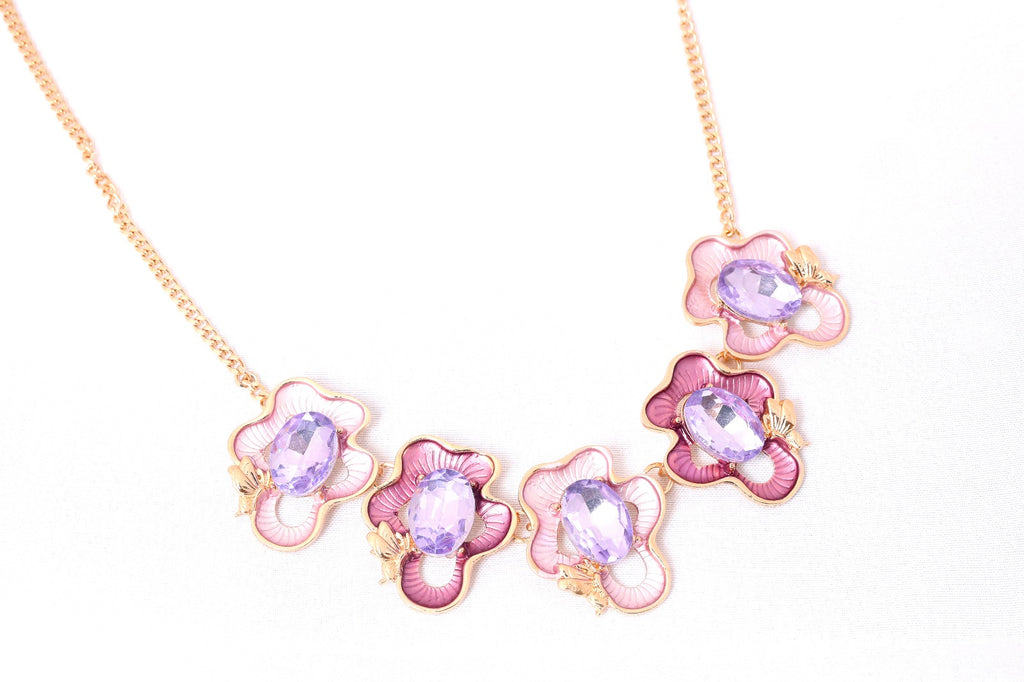 FLOWER NECKLACE